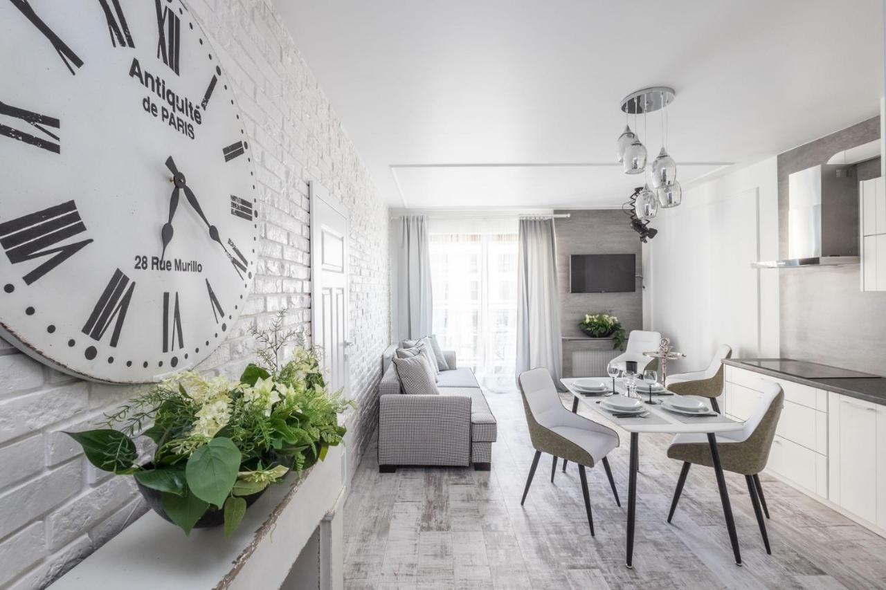 Good Time Business Center Apartament