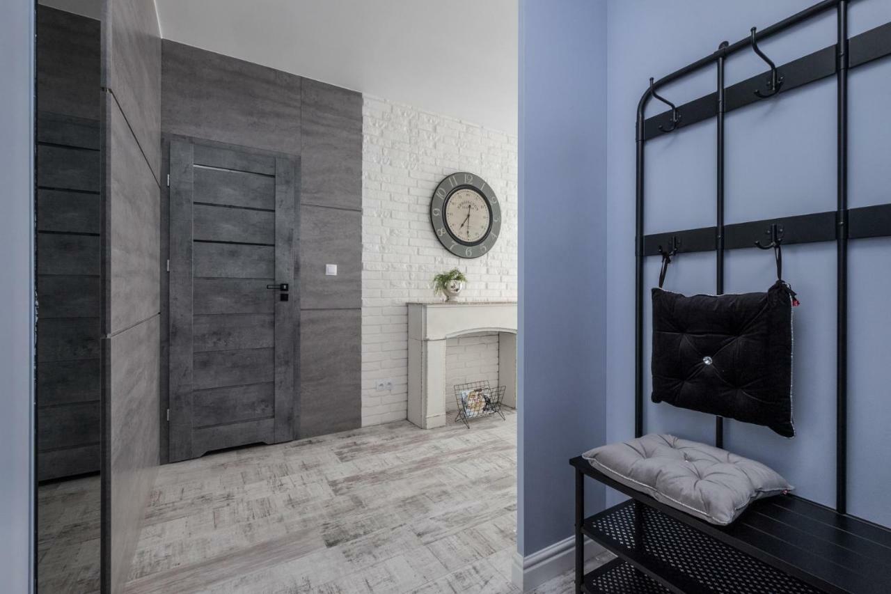 Good Time Business Center Apartment *