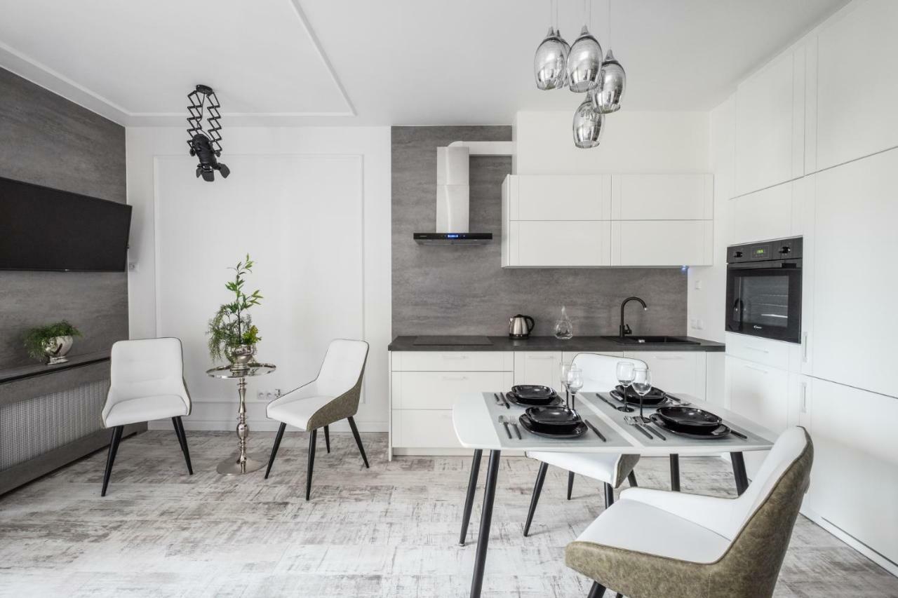 Good Time Business Center Apartment *